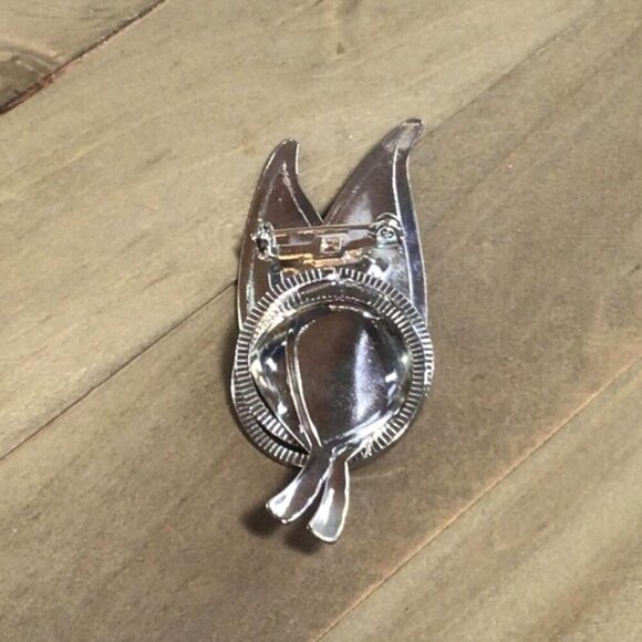 Vintage Silver Tone Leaf Brooch Pin - Picture 2 of 4